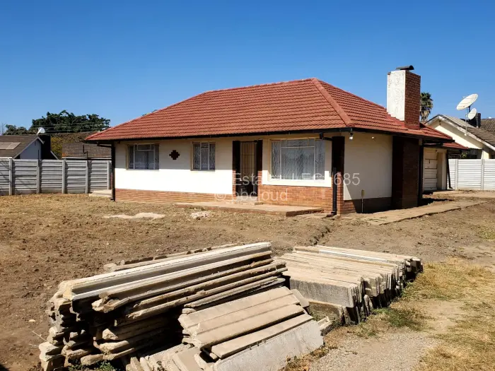 3 Bedroom House for Sale in Avonlea, Harare