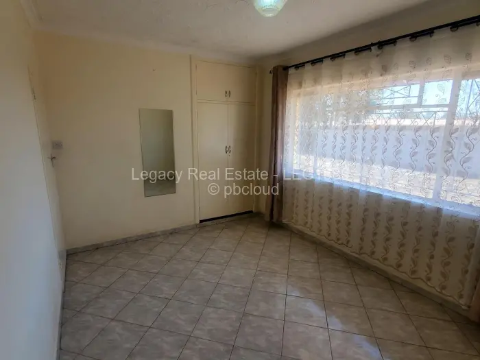 3 Bedroom House for Sale in Avonlea, Harare