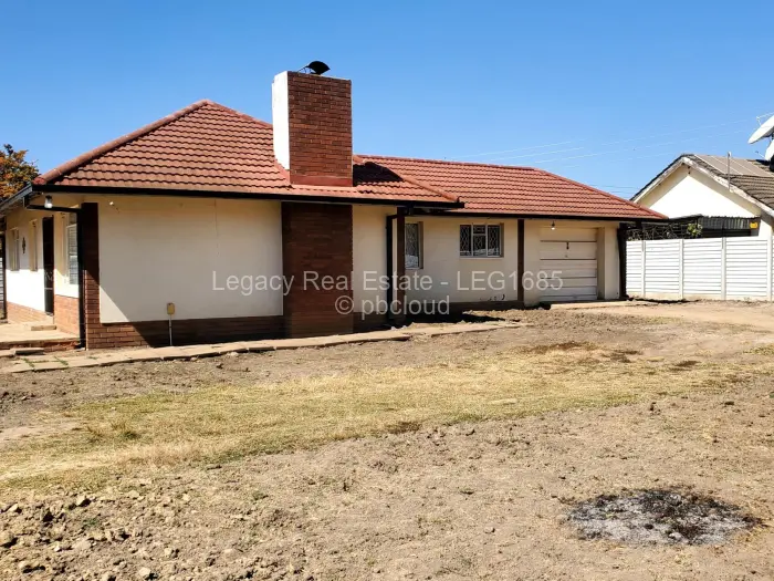 3 Bedroom House for Sale in Avonlea, Harare