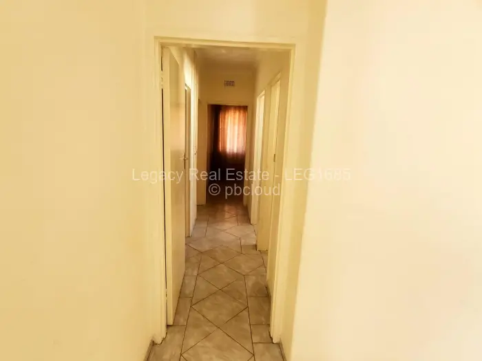 3 Bedroom House for Sale in Avonlea, Harare