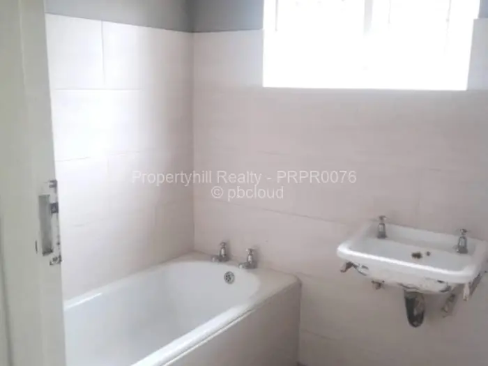 3 Bedroom House to Rent in Msasa, Harare