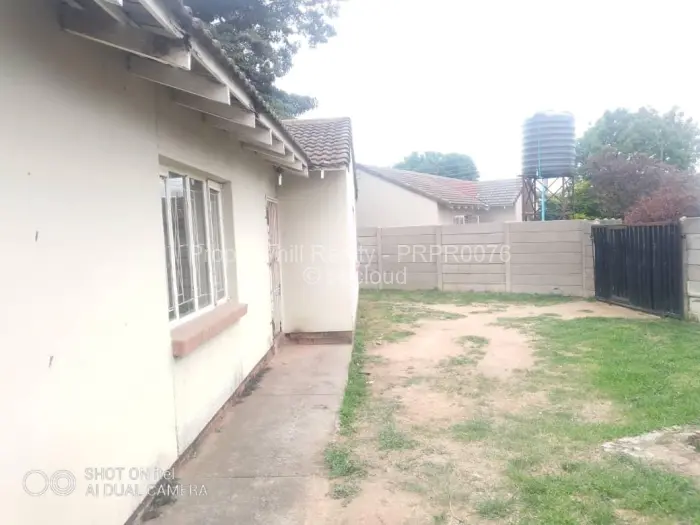 3 Bedroom House to Rent in Msasa, Harare