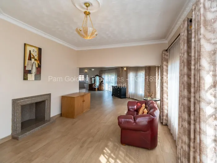 7 Bedroom House for Sale in Greystone Park, Harare