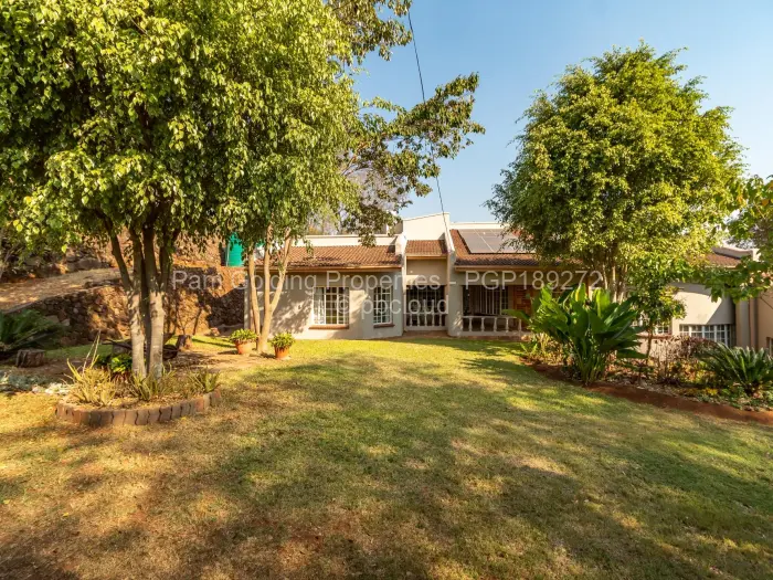 7 Bedroom House for Sale in Greystone Park, Harare