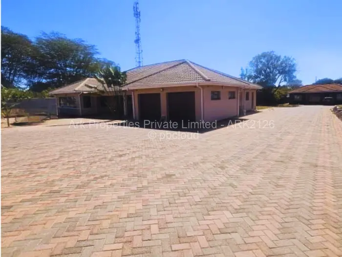 4 Bedroom House to Rent in Westgate