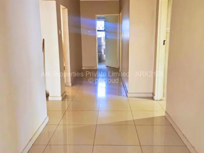 4 Bedroom House to Rent in Westgate