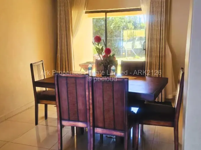 4 Bedroom House to Rent in Westgate