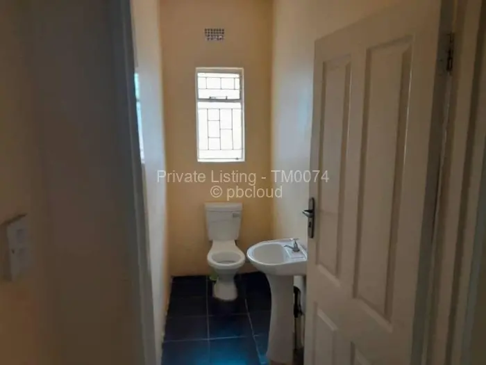 4 Bedroom House to Rent in Karoi, Karoi