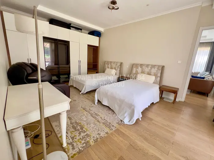 5 Bedroom House to Rent in Chisipite, Harare