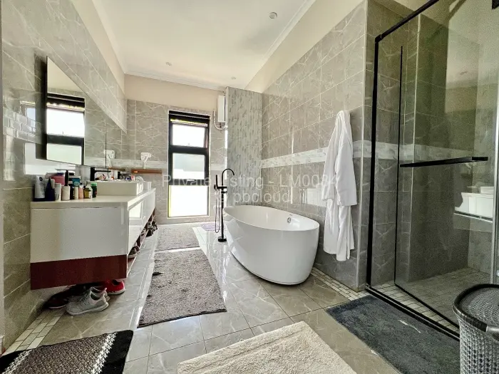 5 Bedroom House to Rent in Chisipite, Harare