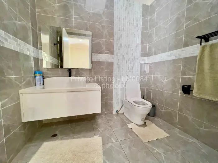 5 Bedroom House to Rent in Chisipite, Harare
