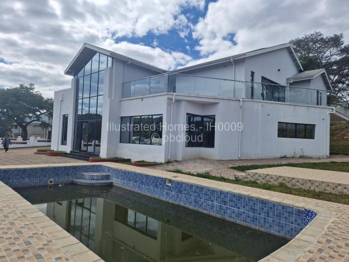 Townhouse/Cluster for Sale in Borrowdale Brooke, Harare