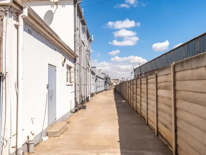 Commercial Property to Rent in Graniteside