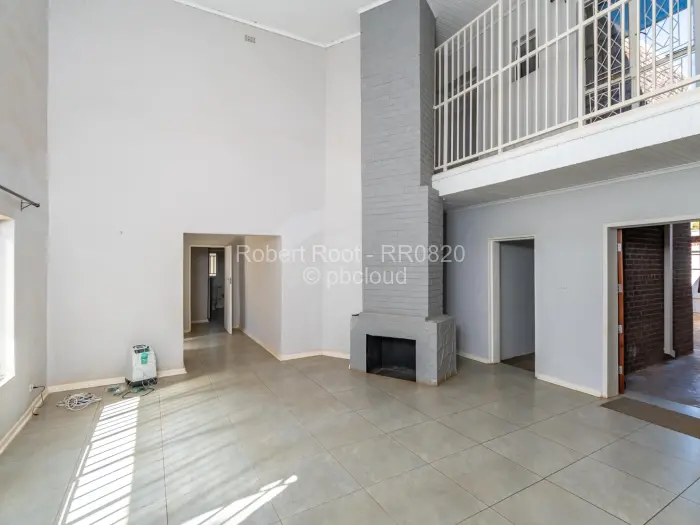 9 Bedroom House for Sale in Gunhill, Harare