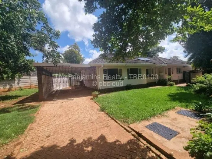 4 Bedroom House to Rent in Mandara