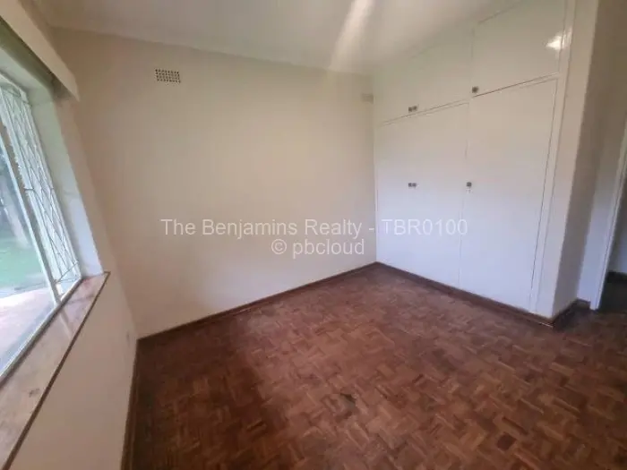 4 Bedroom House to Rent in Mandara