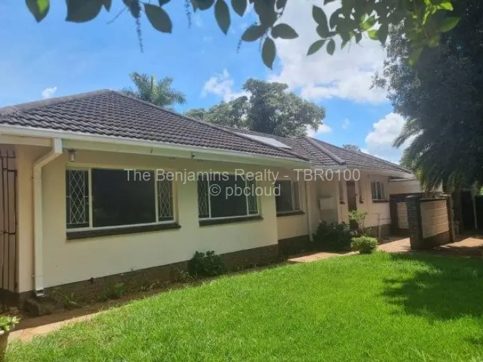 4 Bedroom House to Rent in Mandara
