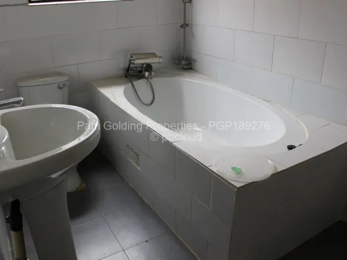 3 Bedroom House to Rent in Gletwin Park
