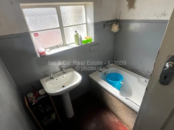 Flat/Apartment for Sale in Bulawayo City Centre, Bulawayo
