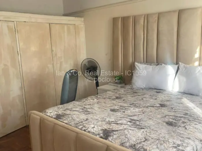 Flat/Apartment for Sale in Bulawayo City Centre, Bulawayo
