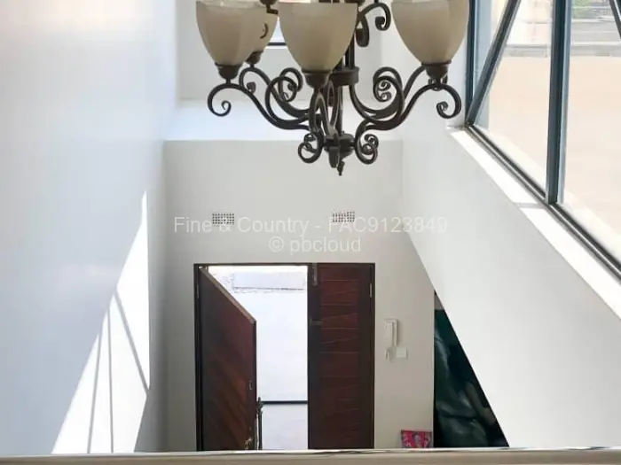 4 Bedroom House to Rent in Highlands