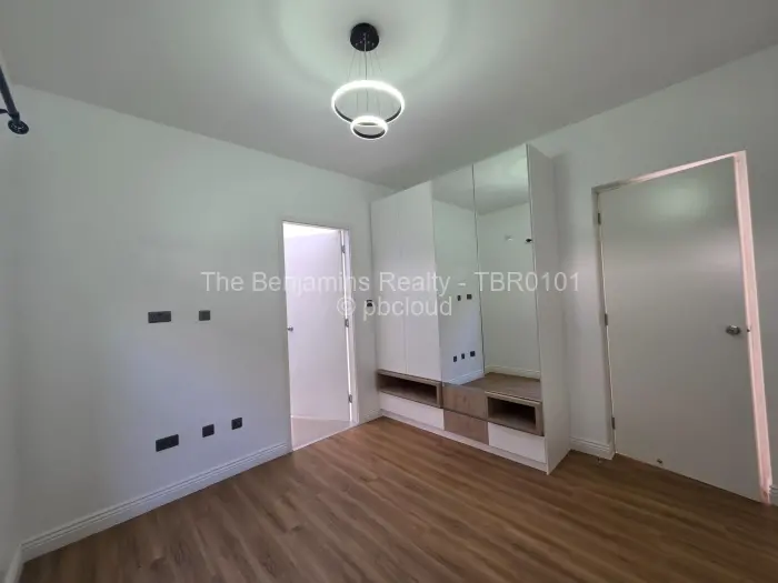 Townhouse/Complex/Cluster to Rent in Mount Pleasant