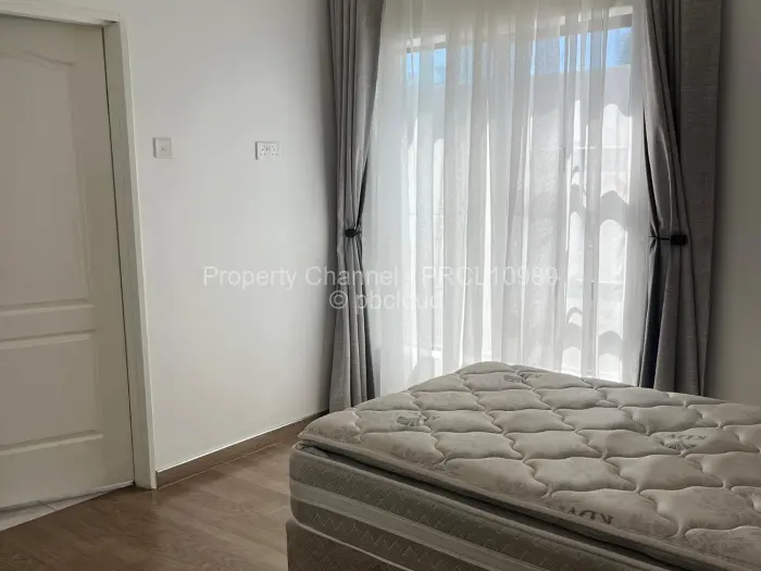 Townhouse/Complex/Cluster to Rent in Hatfield