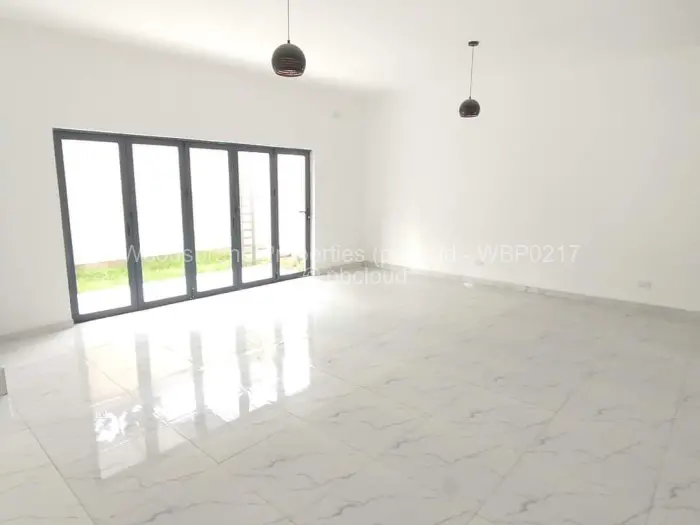 Townhouse/Cluster for Sale in Newlands, Harare