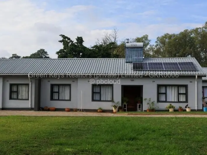 Townhouse/Cluster for Sale in Hillside Byo, Bulawayo