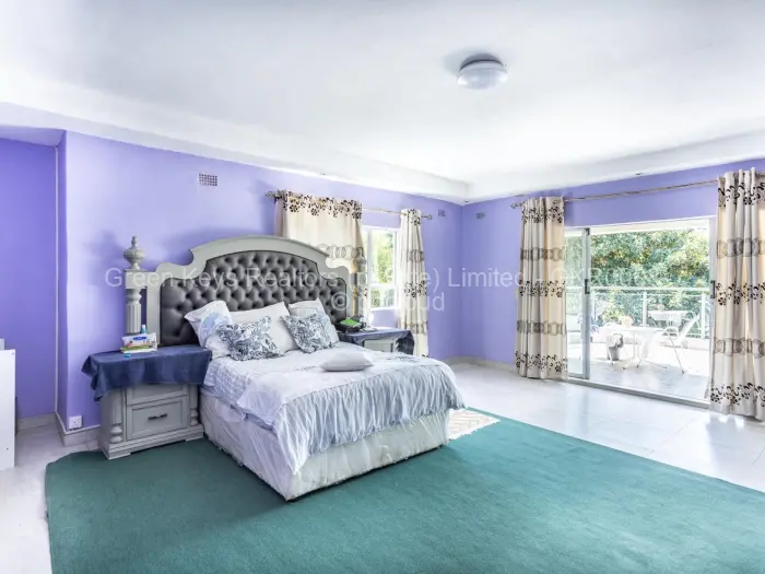 7 Bedroom House for Sale in Chisipite, Harare