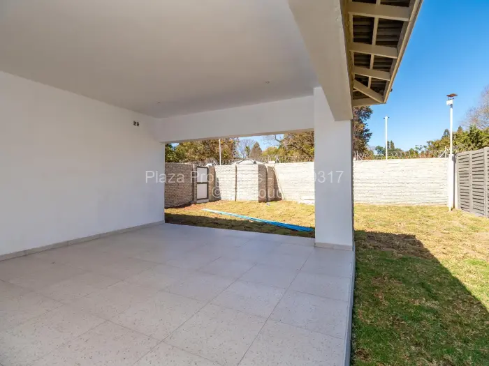 Townhouse/Cluster for Sale in Greendale North, Harare