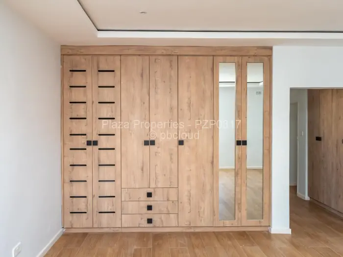 Townhouse/Cluster for Sale in Greendale North, Harare