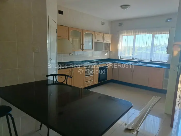 4 Bedroom House to Rent in Greystone Park