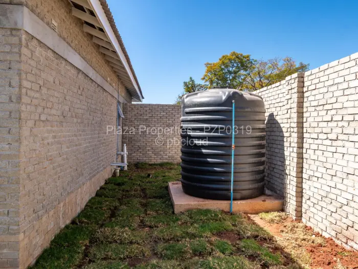 Townhouse/Cluster for Sale in Greendale North, Harare