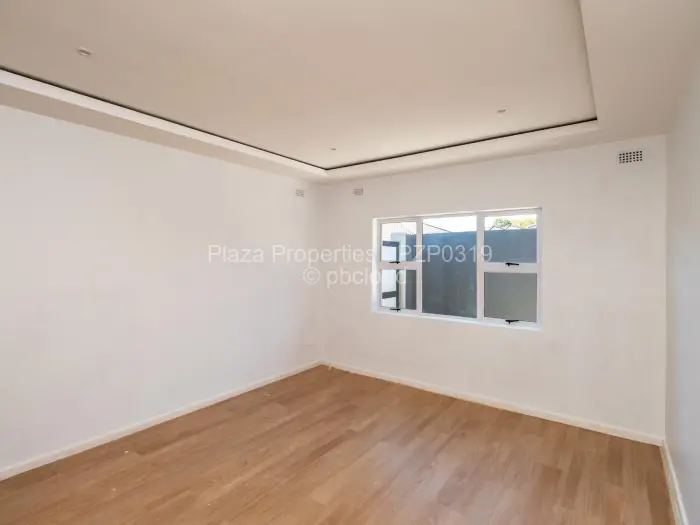 Townhouse/Cluster for Sale in Greendale North, Harare