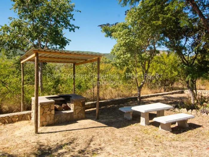 4 Bedroom House for Sale in Nyanga, Nyanga