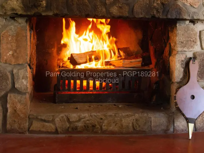4 Bedroom House for Sale in Nyanga, Nyanga