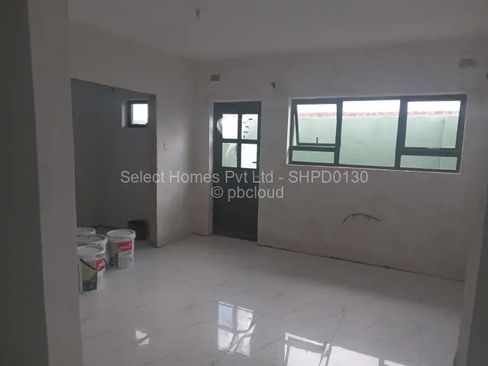 4 Bedroom House to Rent in Glaudina, Harare