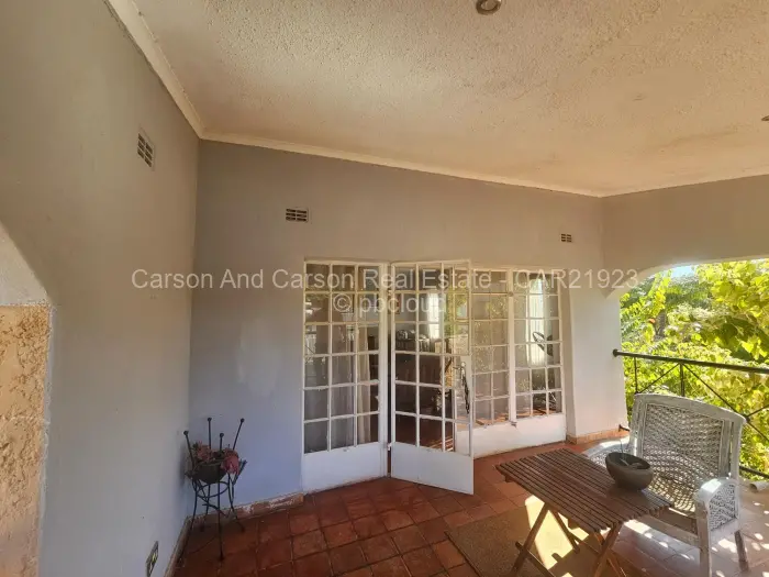 2 Bedroom Cottage/Garden Flat to Rent in Borrowdale Brooke