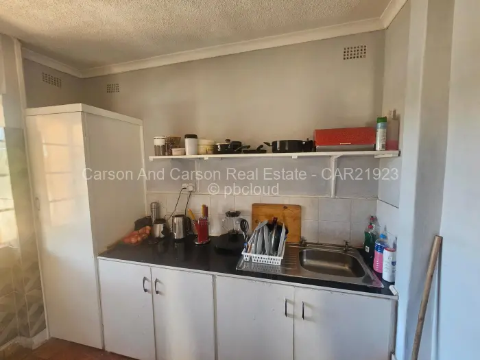 2 Bedroom Cottage/Garden Flat to Rent in Borrowdale Brooke