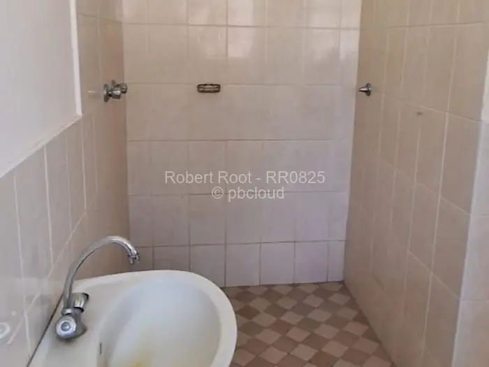 2 Bedroom Cottage/Garden Flat to Rent in Upper Hillside
