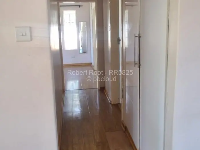 2 Bedroom Cottage/Garden Flat to Rent in Upper Hillside
