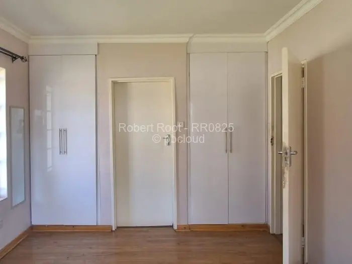 2 Bedroom Cottage/Garden Flat to Rent in Upper Hillside