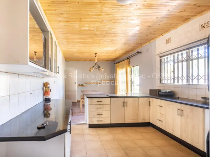 4 Bedroom House for Sale in Chisipite, Harare