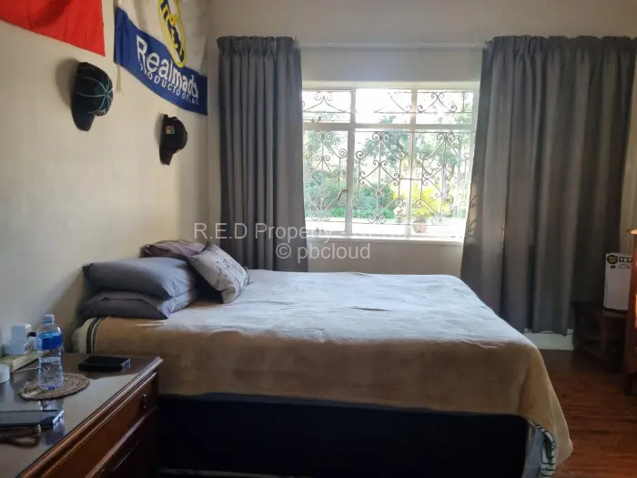 5 Bedroom House for Sale in Hillside Byo, Bulawayo