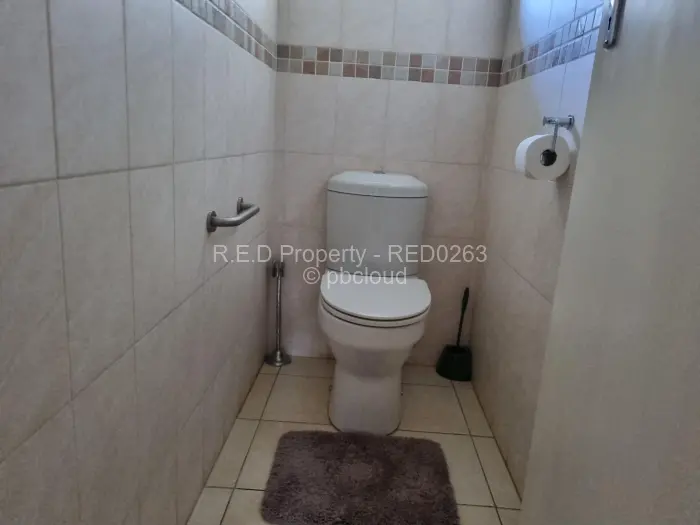 5 Bedroom House for Sale in Hillside Byo, Bulawayo