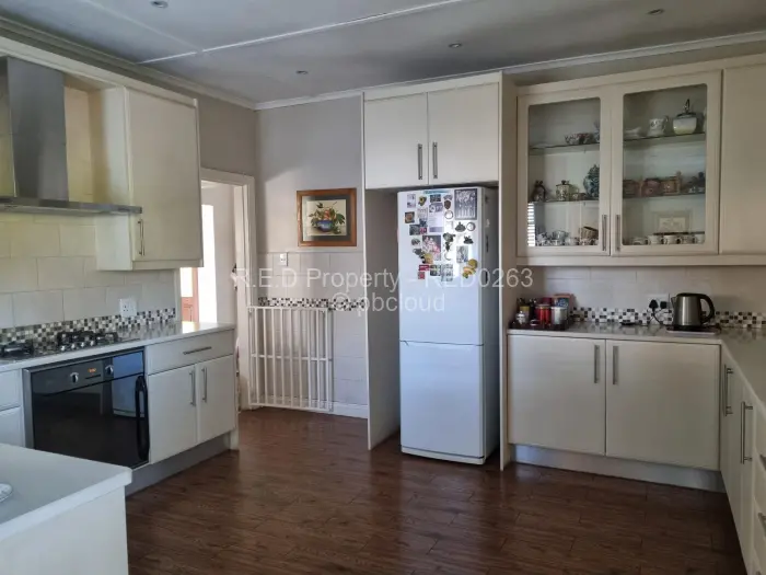 5 Bedroom House for Sale in Hillside Byo, Bulawayo