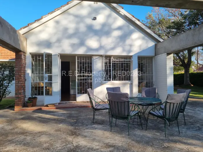5 Bedroom House for Sale in Hillside Byo, Bulawayo