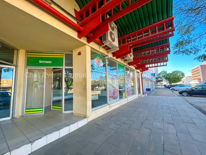 Warehouse/Industrial to Rent in Bulawayo City Centre, Bulawayo