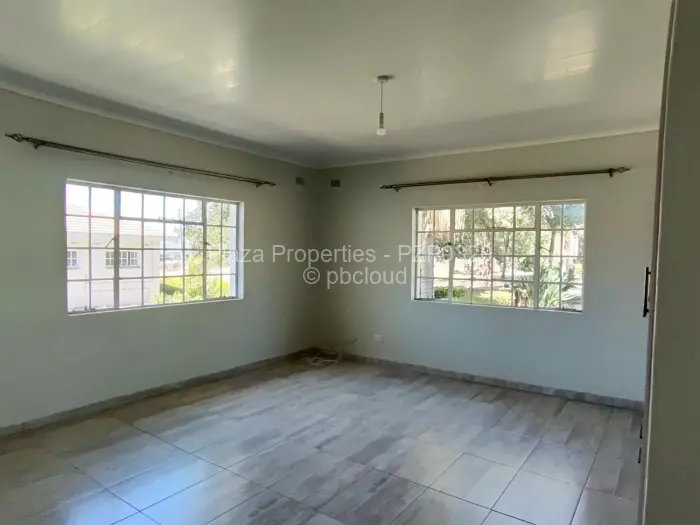 Townhouse/Complex/Cluster to Rent in Borrowdale